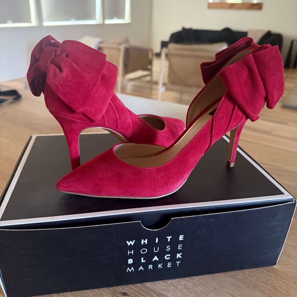 STUNNING!  Red suede bow heels, White House Black Market, size 6.5